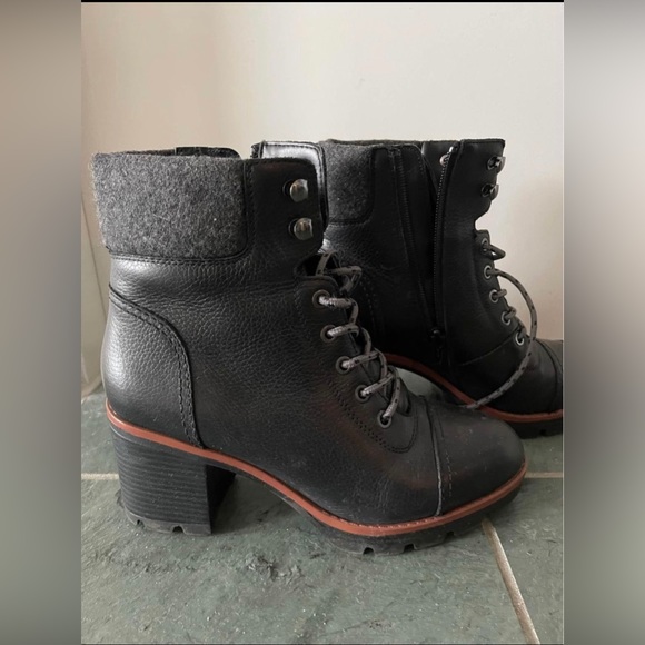 Naturalizer booties size 7 - Picture 3 of 4